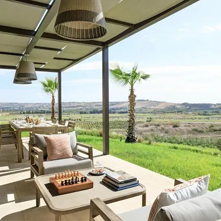 Villa Villa Mediterranea