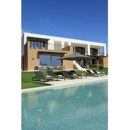 Villa Mediterranea Villa *